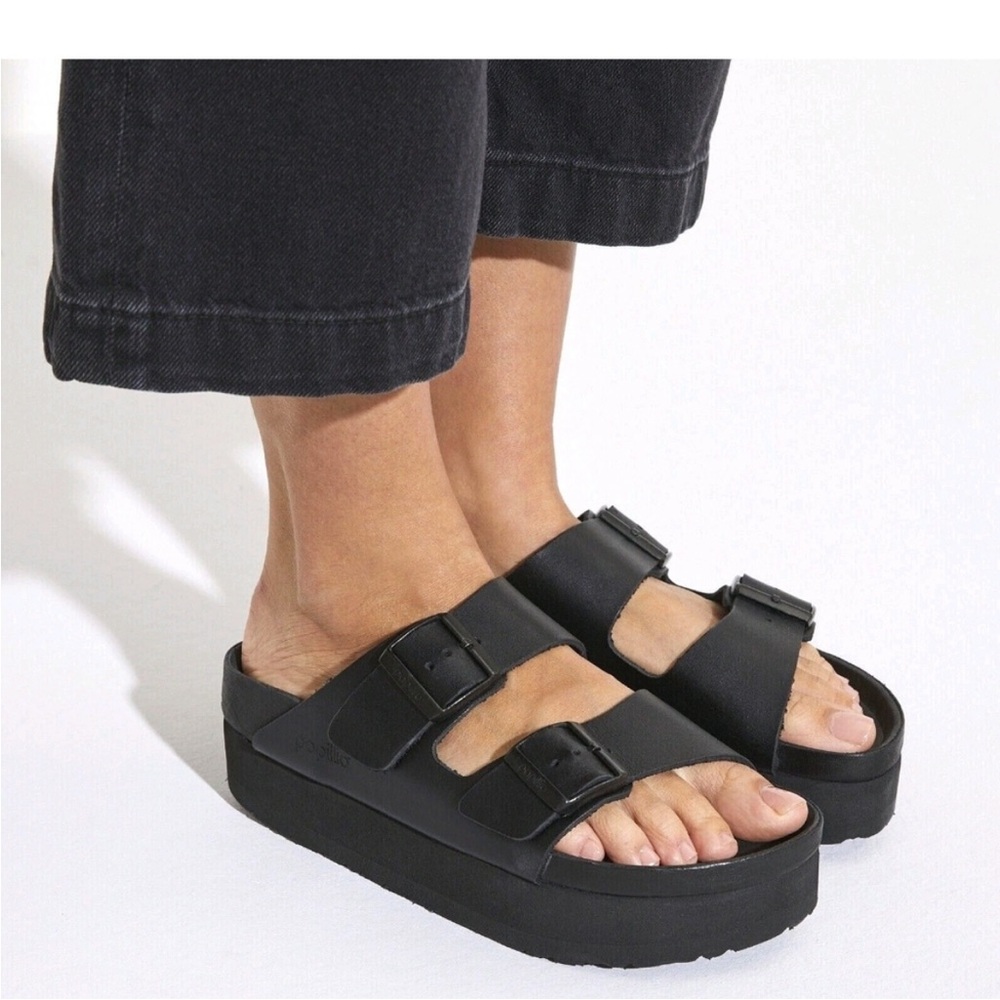 PAPILLIO BIRKENSTOCK Arizona Leather Platform Sandals Women’s Size 36
